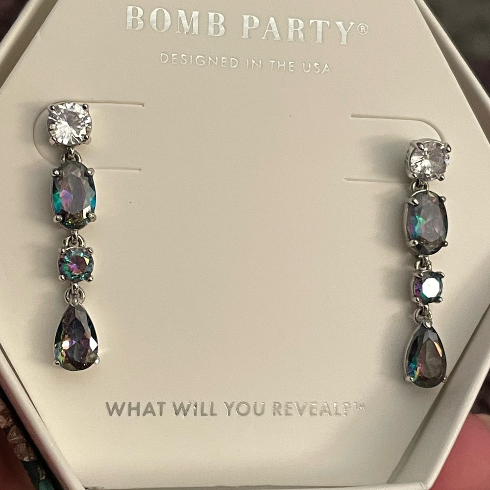 Rhodium earrings